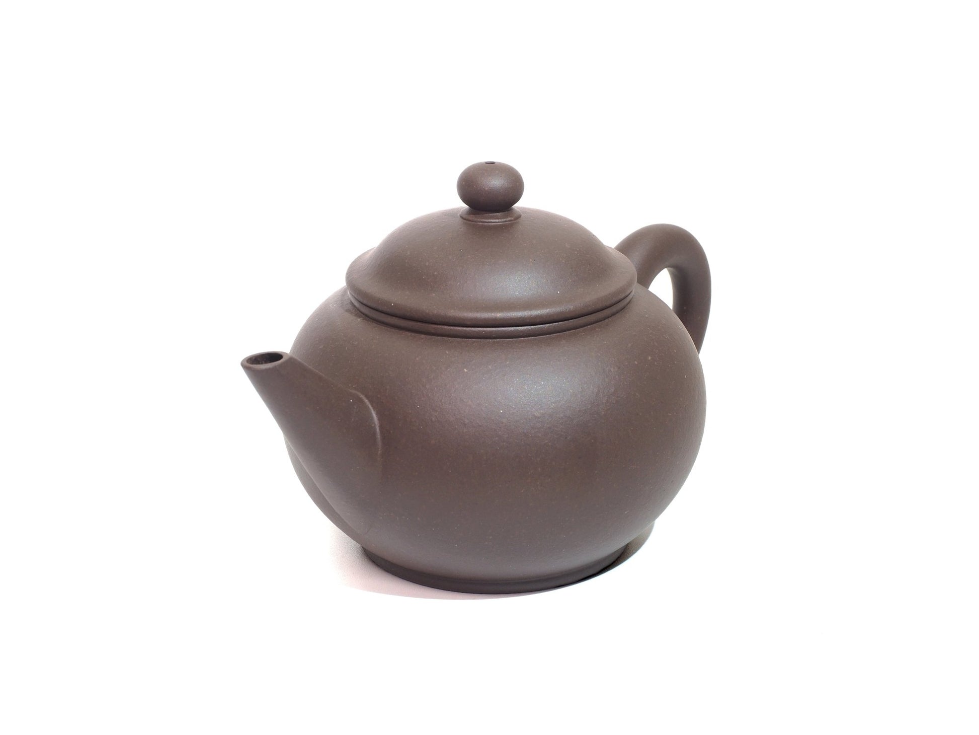 16 Cup Shui Ping Teapot angled front-left perspective – showing spout, lid, and body detail