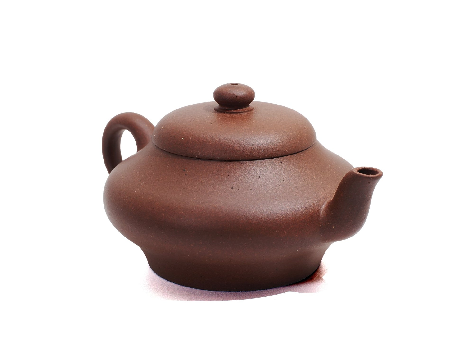 Right angled view of Biandeng Yixing teapot in raw ore clay, 125ml