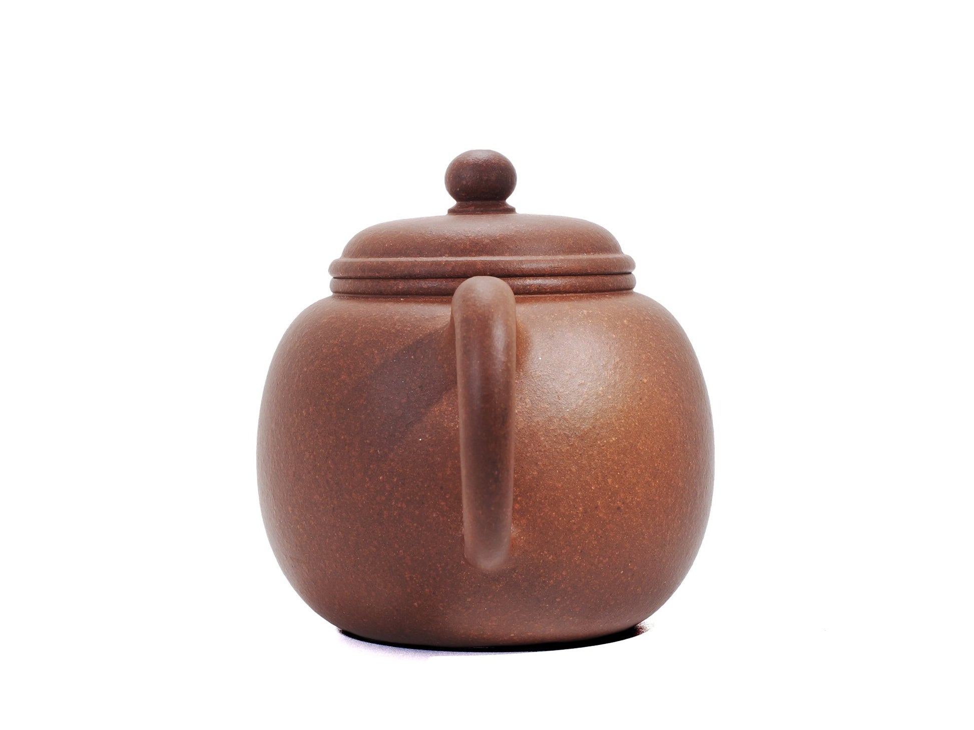 Back view showing handle of Cha Zhi Ji 匏尊壶 Yixing teapot, 225ml, silver grade purple clay