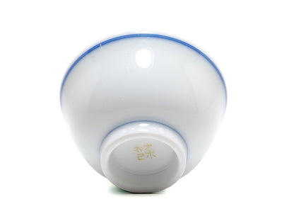 Bottom of Jingdezhen blue line teacup with Cha Zhi Ji mark on the foot