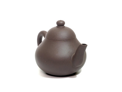 Left angle of Li Xing Yixing Teapot – 170ml made with Bronze Grade clay