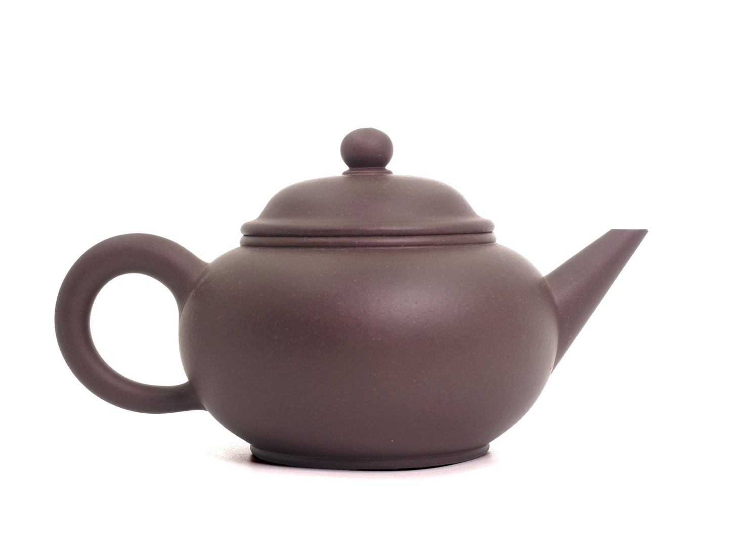 Right-side angle of 330ml Shui Ping Yixing Teapot – classic clay finish