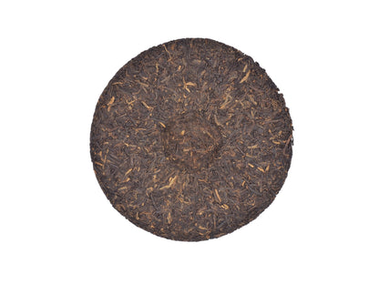 Whole tea cake of Certified Organic Jing Zhi Shou Pu-Erh tea from 2021 by Cha Zhi Ji