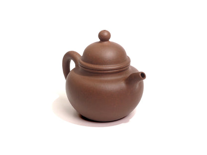 Right side profile of Duo Qiu Teapot