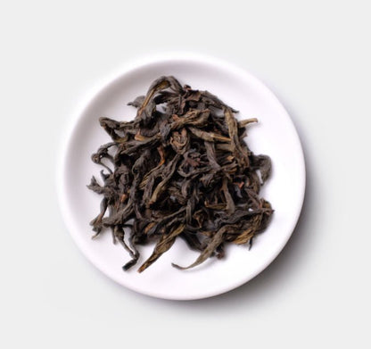 Loose leaves of Half-Handmade Shui Xian Wuyi Cliff Tea from Cha Zhi Ji