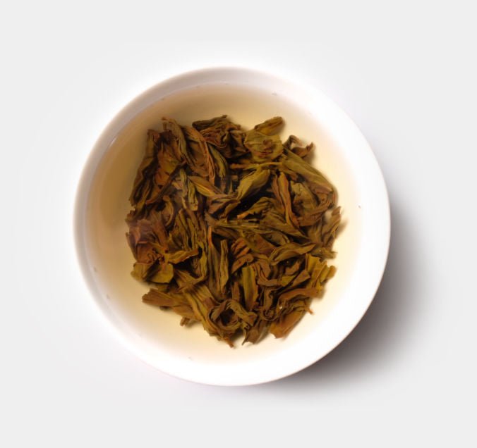 Brewed tea leaves of Handmade Jin Suo Shi Wuyi Cliff Tea from Cha Zhi Ji