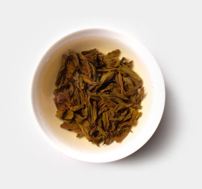 Brewed tea leaves of Handmade Jin Suo Shi Wuyi Cliff Tea from Cha Zhi Ji