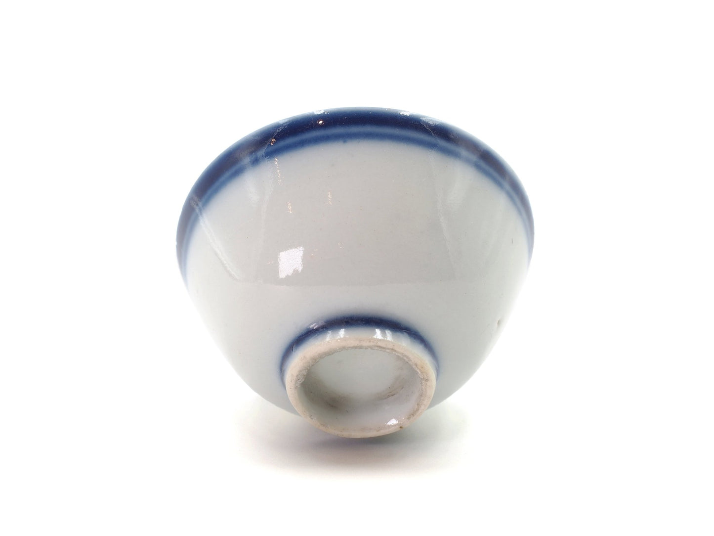 Bottom view of Late Qing Dynasty Blue Line Cup, First Grade, from Cha Zhi Ji